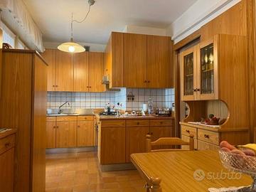 Appartamento di 150 m² con 4 locali a Udine