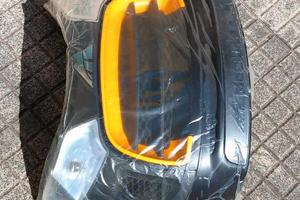 McCulloch M145 calandra anteriore con fari