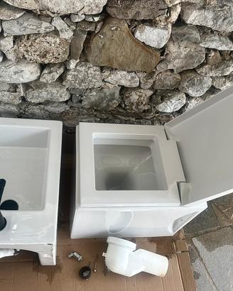 Sanitari Quadrati (wc+bidet) Frozen di Simas
