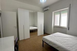 2 stanze in appartamento arredato - zona centrale