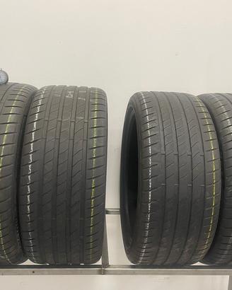 255 40 r20 101y 4 gomme bridgestone estive