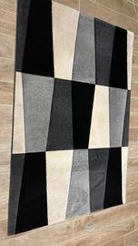 Tappeto come nuovo in ipropilene 220 cm. x 150 cm.