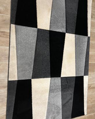 Tappeto come nuovo in ipropilene 220 cm. x 150 cm.