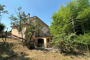 CASA INDIPENDENTE A CASALVIERI