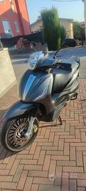 Piaggio Beverly 300