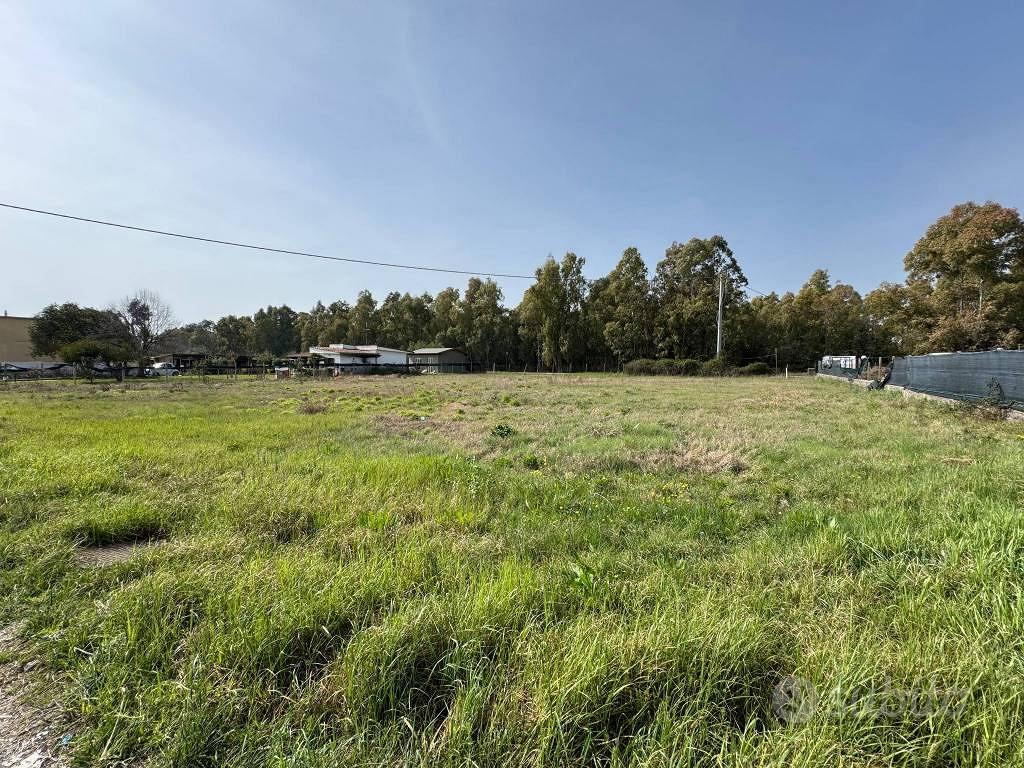 Terreno di 2450 m² a Aprilia - Vista 2