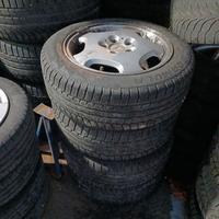 pneumatici invernali 205/55 R16 su cerchi Mercedes