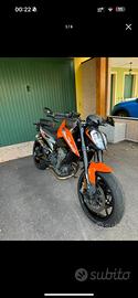 Ktm duke 790