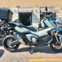 Honda X-ADV 750 soli 15.000 km