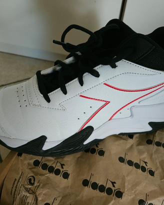 Diadora Buzzer 6