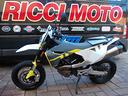 husqvarna-701-supermoto-supermotard-abs-tc