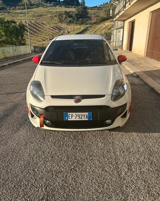 Punto evo Abarth 2013