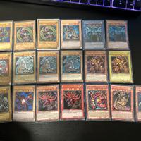Carte Yu-gi-oh collezione varia