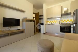 2 LOCALI A LAVAGNA