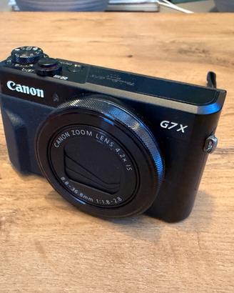 Canon PowerShot G7 X Mark II + Kit 5 Batterie