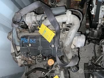 Motore F9QB8 Renault 1.9 DCI