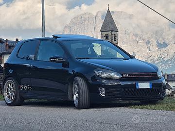 Volkswagen Golf GTI 6