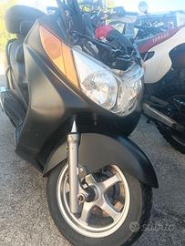 suzuki burgam 400