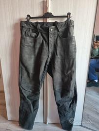 pantaloni da moto 