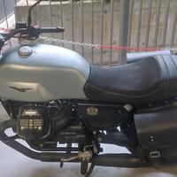 Moto Guzzi V7 IV - 2021