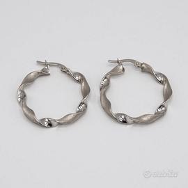 Orecchini a cerchio in ORO bianco 18kt750 A.13