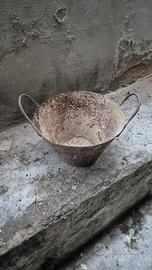 Mastello in ferro vintage 