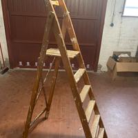 Scala in legno