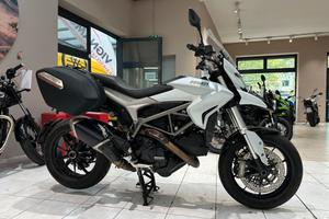 Ducati Hyperstrada 821 WHITE