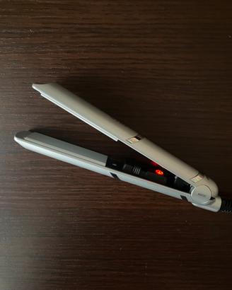 Piastra portatile per capelli Imetec