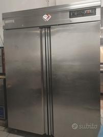 arredi per pizzeria e ristorazione