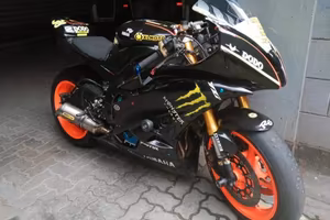 Yamaha R6 2007