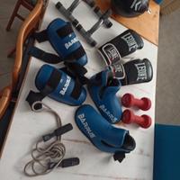 protezioni kick boxing pesi e altro