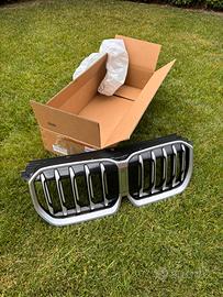 Mascherina BMW X1 nuova  serie 2025