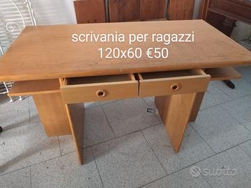 Scrivania