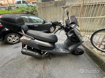 Scooter Kymco Dink 125