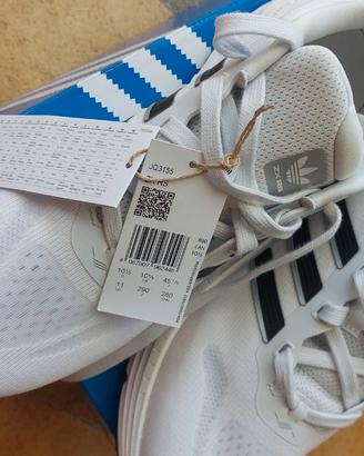 Scarpe adidas 