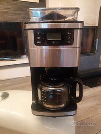 Macchina da caffè con macinino integrato per caffè