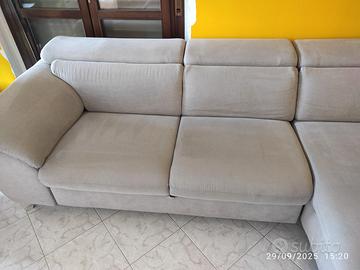 Divano letto con penisola