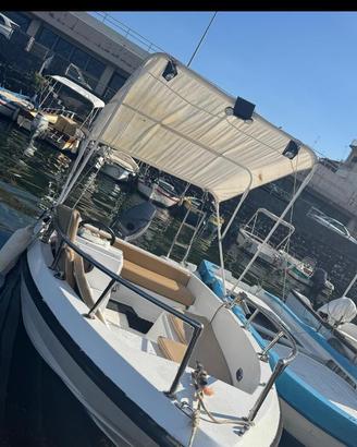 Barca open 5 m. con yamaha 25CV2t - Radio e luci
