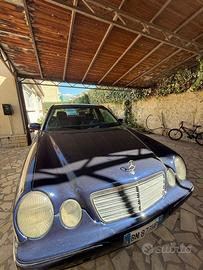 Mercedes W210 E 270