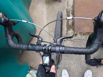Bicicletta gravel specialized