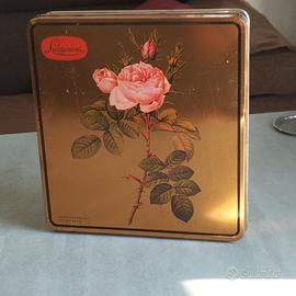 Scatola di latta vintage