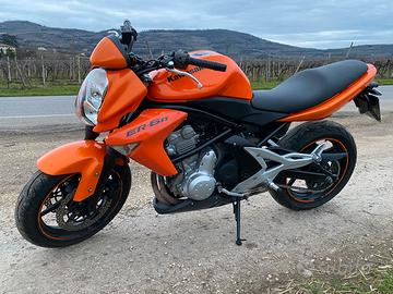 Kawasaki ER6N 2008