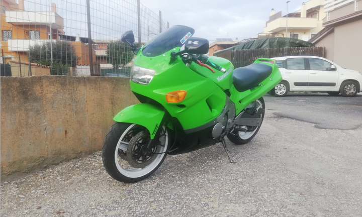 Kawasaki zx600 ASI