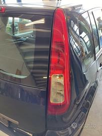 Fanale posteriore destro FORD FUSION del 2010