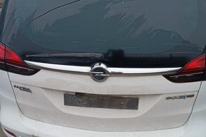 Baule / portellone posteriore Opel Zafira c tourer