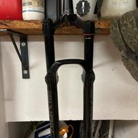 Rock shox lyrik select +