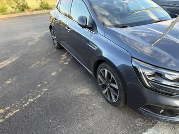 Renault megane IV 110cv 1.5dci energy bose