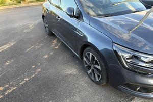 Renault megane IV 110cv 1.5dci energy bose