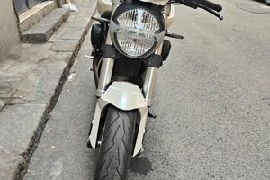 Ducati Monster 696 (2009) 